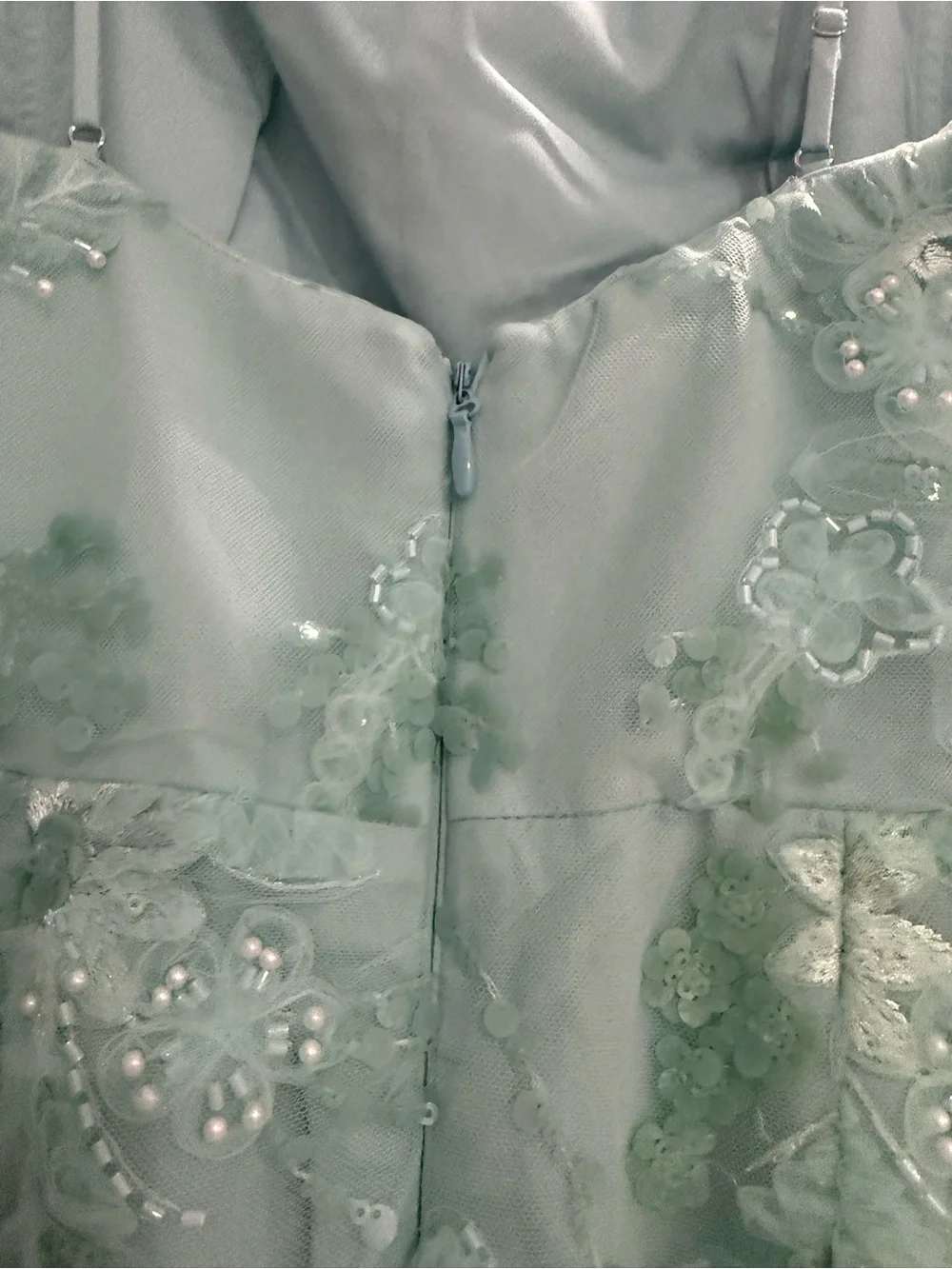 Dress the Population Mint Green Spaghetti-Strap Embroidered Midi Dress - Picture 4 of 7